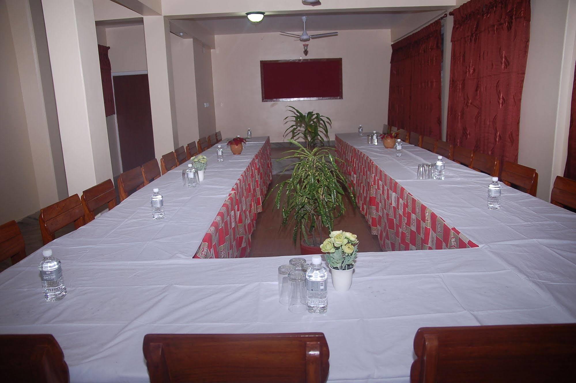 Hotel Asia Pokhara Exterior foto